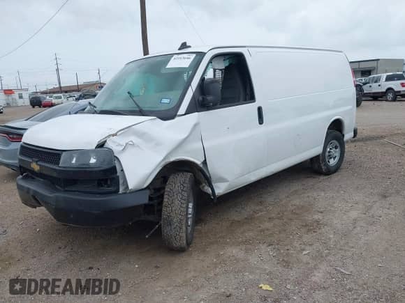 2021 Chevrolet Express Cargo с VIN 1GCWGAF77M1311800, выставлен на аукционе IAAI как лот 42103646 с пробегом 129 732 миль миль и . История ставок и продаж доступна на DreamBid. Изображение 2.