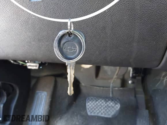 2009 Chevrolet HHR 1LT with VIN 3GNCA23V99S502712, listed as a IAAI auction lot 41999856 with 158,795 mi miles and . Bid and sale history available at DreamBid. Image 11.