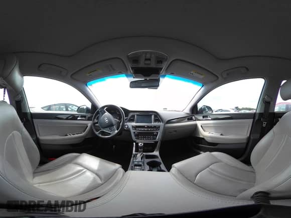 2017 Hyundai Sonata Limited с VIN KMHE34L11HA060198, выставлен на аукционе IAAI как лот 43102099 с пробегом 83 614 миль миль и . История ставок и продаж доступна на DreamBid. Изображение 19.