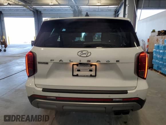 2023 Hyundai Palisade SEL с VIN KM8R44GE7PU519646, выставлен на аукционе Copart как лот 66328135 с пробегом 83 338 миль миль и Списание • Salvage title. История ставок и продаж доступна на DreamBid. Изображение 6.