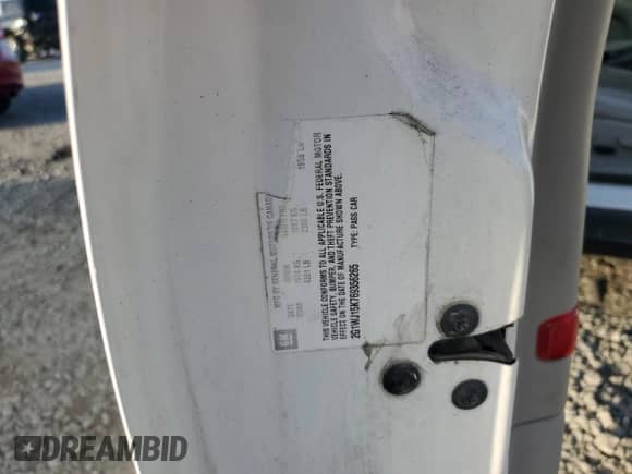 2006 Chevrolet Monte Carlo LS с VIN 2G1WJ15K769356265, выставлен на аукционе Copart как лот 85734084 с пробегом 123 917 миль миль и Списание • Salvage title. История ставок и продаж доступна на DreamBid. Изображение 14.