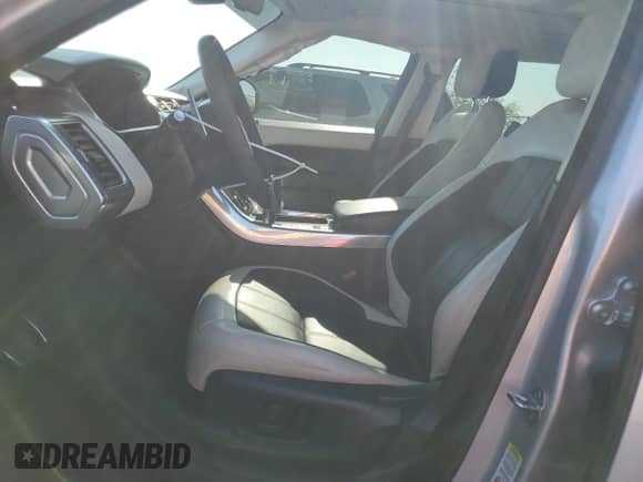 2022 Land Rover Range Rover Sport HST z VIN SALWS2RU7NA232563, wystawiony jako Copart lot #59979185 z przebiegiem 29 149 mil mil oraz Szkoda całkowita • Salvage title. Historia ofert i sprzedaży dostępna na DreamBid. Obrazek 7.