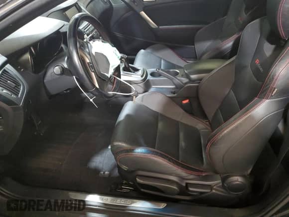 2014 Hyundai Genesis Coupe R-Spec с VIN KMHHU6KJ1EU116495, выставлен на аукционе Copart как лот 75318734 с пробегом 41 470 миль миль и Списание • Salvage title. История ставок и продаж доступна на DreamBid. Изображение 7.