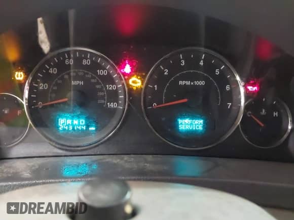 2006 Jeep Grand Cherokee Limited with VIN 1J4HS58N26C208814, listed as a IAAI auction lot 41727165 with 243,144 mi miles and . Bid and sale history available at DreamBid. Image 7.