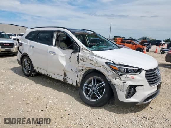2019 Hyundai Santa Fe Limited Ultimate with VIN KM8SR4HFXKU299678, listed as a Copart auction lot 67634875 with 62,272 mi miles and Salvage title. Bid and sale history available at DreamBid. Image 4.