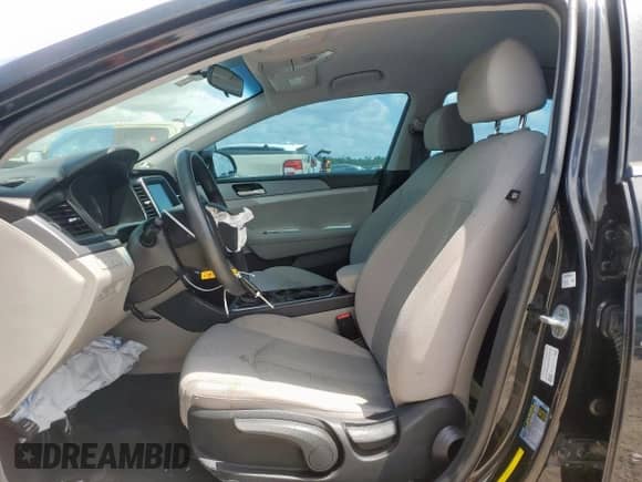 2018 Hyundai Sonata SE z VIN 5NPE24AFXJH603911, wystawiony jako Copart lot #66033195 z przebiegiem 70 596 mil mil oraz Szkoda całkowita • Salvage title. Historia ofert i sprzedaży dostępna na DreamBid. Obrazek 7.