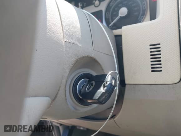 2009 Mercury Mariner Hybrid with VIN 4M2CU29359KJ17577, listed as a IAAI auction lot 43091811 with 247,830 mi miles and . Bid and sale history available at DreamBid. Image 11.