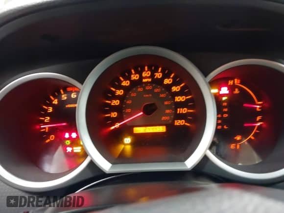 2011 Toyota Tacoma с VIN 3TMLU4EN6BM061544, выставлен на аукционе IAAI как лот 42620896 с пробегом 244 459 миль миль и . История ставок и продаж доступна на DreamBid. Изображение 7.