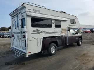 2009 Chevrolet Silverado 3500 с VIN 1GCHK73K09F148050, выставлен на аукционе Copart как лот 56701125 с пробегом 95 244 миль миль и Чистый • Clean title. История ставок и продаж доступна на DreamBid. Изображение 3.