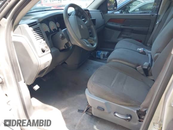 2006 Dodge 1500 Laramie with VIN 1D7HA18226S549570, listed as a IAAI auction lot 42800531 with 188,333 mi miles and . Bid and sale history available at DreamBid. Image 5.
