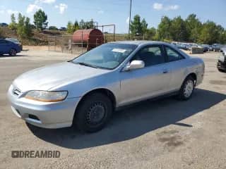 2001 Honda Accord LX с VIN 1HGCG32411A015601, выставлен на аукционе Copart как лот 81410195 с пробегом 228 503 миль миль и Списание • Salvage title. История ставок и продаж доступна на DreamBid. Изображение 1.