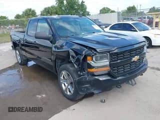 2018 Chevrolet Silverado 1500 Custom z VIN 1GCRCPEC3JZ329430, wystawiony jako IAAI lot #42122097 z przebiegiem 199 580 mil mil oraz . Historia ofert i sprzedaży dostępna na DreamBid. Obrazek 1.