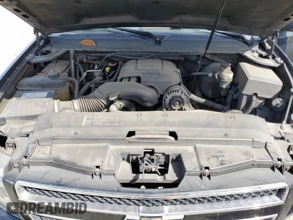 2007 Chevrolet Tahoe LT z VIN 1GNFC130X7R286035, wystawiony jako Copart lot #51151705 z przebiegiem 236 613 mil mil oraz Szkoda całkowita • Salvage title. Historia ofert i sprzedaży dostępna na DreamBid. Obrazek 12.