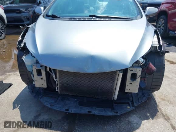 2015 Hyundai Elantra SE z VIN KMHDH4AE2FU223357, wystawiony jako IAAI lot #42376887 z przebiegiem 87 000 mil mil oraz . Historia ofert i sprzedaży dostępna na DreamBid. Obrazek 6.