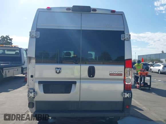 2016 Ram ProMaster Cargo with VIN 3C6TRVCG4GE129697, listed as a IAAI auction lot 43243360 with 93,507 mi miles and . Bid and sale history available at DreamBid. Image 17.