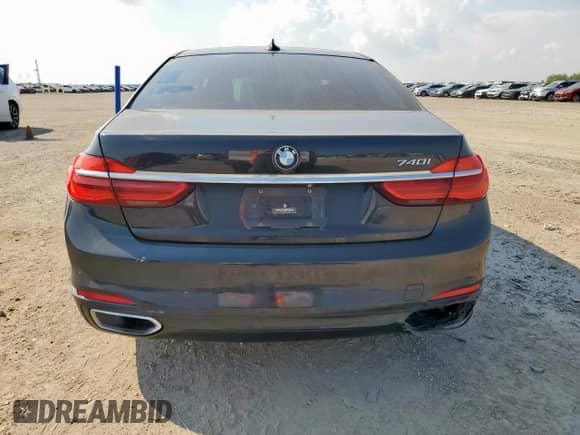 2018 BMW 7 Series 740i with VIN WBA7E2C5XJG741491, listed as a Copart auction lot 70065045 with 119,135 mi miles and Clean title. Bid and sale history available at DreamBid. Image 6.