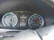 2016 Toyota Camry LE z VIN 4T1BD1FK9GU178077, wystawiony jako IAAI lot #42881844 z przebiegiem 264 207 mil mil oraz . Historia ofert i sprzedaży dostępna na DreamBid. Obrazek 7.