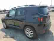 2017 Jeep Renegade Latitude с VIN ZACCJABBXHPF38435, выставлен на аукционе Copart как лот 67469415 с пробегом 131 542 миль миль и Списание • Salvage title. История ставок и продаж доступна на DreamBid. Изображение 2.
