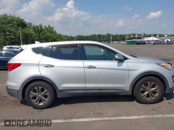 2013 Hyundai Santa Fe Sport with VIN 5XYZUDLB4DG080323, listed as a IAAI auction lot 42884115 with Not provided miles and . Bid and sale history available at DreamBid. Image 13.