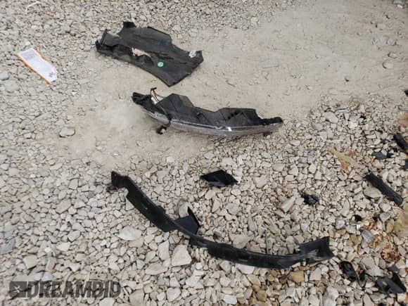 2024 Chevrolet Malibu LT с VIN 1G1ZD5ST9RF228274, выставлен на аукционе Copart как лот 69492365 с пробегом 24 091 миль миль и Списание • Salvage title. История ставок и продаж доступна на DreamBid. Изображение 12.