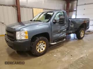 2012 Chevrolet Silverado 1500 Work Truck z VIN 1GCNKPEA7CZ291509, wystawiony jako Copart lot #69269315 z przebiegiem 122 925 mil mil oraz Szkoda całkowita • Salvage title. Historia ofert i sprzedaży dostępna na DreamBid. Obrazek 1.