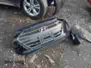 2017 Hyundai Elantra Limited z VIN 5NPD84LF8HH007178, wystawiony jako IAAI lot #43148973 z przebiegiem 115 158 mil mil oraz . Historia ofert i sprzedaży dostępna na DreamBid. Obrazek 12.