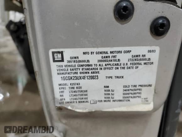 2004 Chevrolet Silverado 2500 LT с VIN 1GCGK23UX4F120023, выставлен на аукционе Copart как лот 89066085 с пробегом 184 246 миль миль и Списание • Salvage title. История ставок и продаж доступна на DreamBid. Изображение 12.
