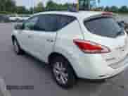 2011 Nissan Murano SV z VIN JN8AZ1MW8BW177415, wystawiony jako IAAI lot #42901507 z przebiegiem 112 335 mil mil oraz . Historia ofert i sprzedaży dostępna na DreamBid. Obrazek 3.