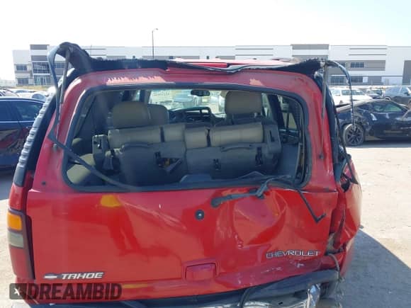 2001 Chevrolet Tahoe LS с VIN 1GNEC13T51R153387, выставлен на аукционе IAAI как лот 43235046 с пробегом 250 136 миль миль и . История ставок и продаж доступна на DreamBid. Изображение 16.