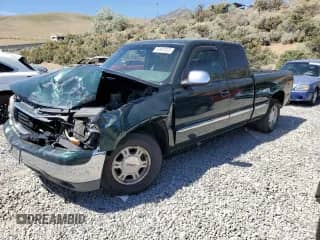 2001 GMC Sierra 1500 SLE z VIN 2GTEC19TX11350676, wystawiony jako Copart lot #61901925 z przebiegiem 307 001 mil mil oraz Szkoda całkowita • Salvage title. Historia ofert i sprzedaży dostępna na DreamBid. Obrazek 1.