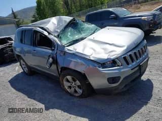 2017 Jeep Compass Sport с VIN 1C4NJCBA7HD124149, выставлен на аукционе IAAI как лот 42050822 с пробегом 137 354 миль миль и . История ставок и продаж доступна на DreamBid. Изображение 1.