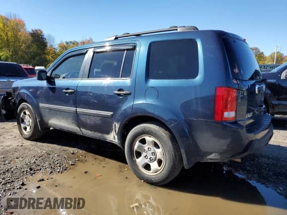 2010 Honda Pilot LX with VIN 5FNYF4H22AB037360, listed as a Copart auction lot 86506475 with 190,327 mi miles and Salvage title. Bid and sale history available at DreamBid. Image 2.