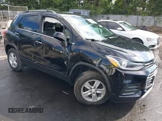 2019 Chevrolet Trax LT с VIN 3GNCJPSB6KL212271, выставлен на аукционе IAAI как лот 43150363 с пробегом 23 737 миль миль и . История ставок и продаж доступна на DreamBid. Изображение 1.
