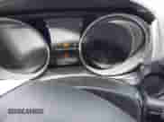 2021 Mitsubishi Outlander ES z VIN JA4APUAU8MU001012, wystawiony jako IAAI lot #42541024 z przebiegiem 77 642 mil mil oraz . Historia ofert i sprzedaży dostępna na DreamBid. Obrazek 7.