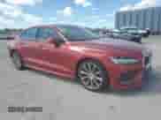 2019 Volvo S60 Momentum with VIN 7JR102FK4KG009207, listed as a Copart auction lot 86084445 with 38,580 mi miles and Salvage title. Bid and sale history available at DreamBid. Image 4.