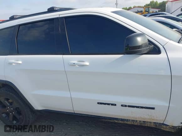 2019 Jeep Grand Cherokee Altitude with VIN 1C4RJFAG6KC538075, listed as a IAAI auction lot 42092206 with 138,198 mi miles and . Bid and sale history available at DreamBid. Image 13.