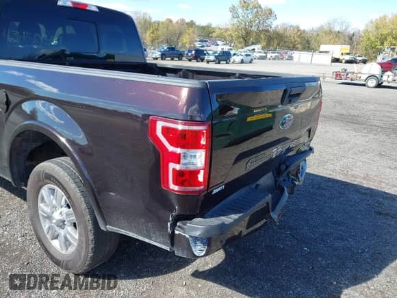 2019 Ford F-150 XL с VIN 1FTFW1E48KFA30678, выставлен на аукционе IAAI как лот 43450307 с пробегом 71 402 миль миль и . История ставок и продаж доступна на DreamBid. Изображение 19.