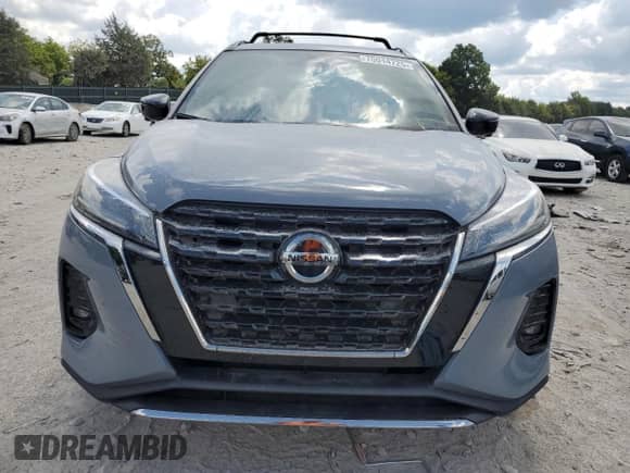 2021 Nissan Kicks SR z VIN 3N1CP5DV0ML479348, wystawiony jako Copart lot #70014725 z przebiegiem 10 814 mil mil oraz Szkoda całkowita • Salvage title. Historia ofert i sprzedaży dostępna na DreamBid. Obrazek 5.