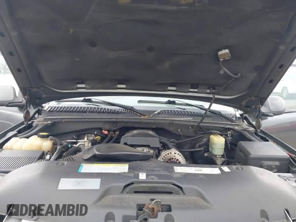 2000 Chevrolet Tahoe LS with VIN 1GNEK13T0YJ164874, listed as a IAAI auction lot 41893502 with 270,791 mi miles and . Bid and sale history available at DreamBid. Image 10.