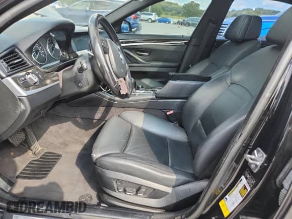 2012 BMW 5 Series 550i с VIN WBAFR9C57CDV59342, выставлен на аукционе Copart как лот 80241895 с пробегом 94 002 миль миль и Списание • Salvage title. История ставок и продаж доступна на DreamBid. Изображение 7.