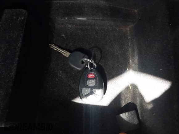 2010 Cadillac Escalade ESV with VIN 1GYUKGEF2AR101761, listed as a IAAI auction lot 41965366 with 158,162 mi miles and . Bid and sale history available at DreamBid. Image 11.