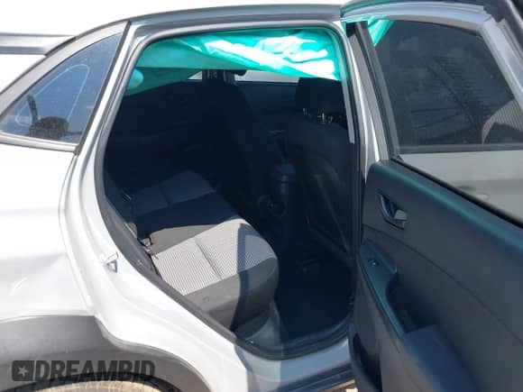 2023 Hyundai Kona SE с VIN KM8K22AB9PU040106, выставлен на аукционе IAAI как лот 43217946 с пробегом 71 157 миль миль и . История ставок и продаж доступна на DreamBid. Изображение 8.