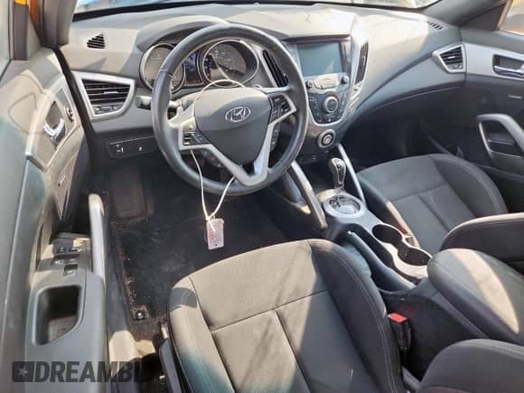 2017 Hyundai Veloster с VIN KMHTC6AD4HU316266, выставлен на аукционе Copart как лот 80502085 с пробегом 19 696 миль миль и Списание • Salvage title. История ставок и продаж доступна на DreamBid. Изображение 8.