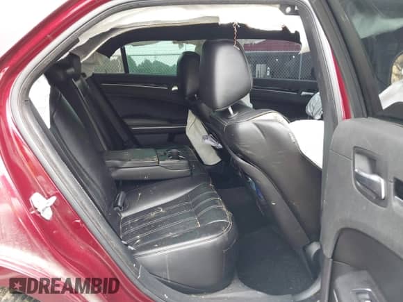2019 Chrysler 300 S with VIN 2C3CCABG5KH601217, listed as a IAAI auction lot 42958257 with 138,442 mi miles and . Bid and sale history available at DreamBid. Image 8.