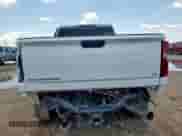 2024 Chevrolet Silverado 2500HD LT z VIN 2GC4YNEYXR1129905, wystawiony jako Copart lot #65594775 z przebiegiem 51 954 mil mil oraz Szkoda całkowita • Salvage title. Historia ofert i sprzedaży dostępna na DreamBid. Obrazek 6.