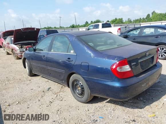 2002 Toyota Camry LE с VIN 4T1BE32K42U630069, выставлен на аукционе IAAI как лот 42320152 с пробегом Не указан миль и . История ставок и продаж доступна на DreamBid. Изображение 3.