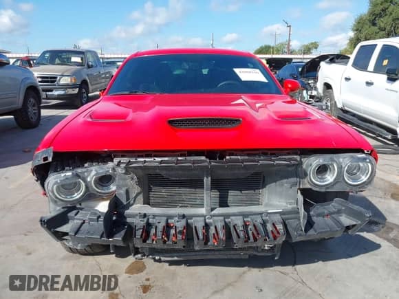 2019 Dodge Challenger R/T Scat Pack with VIN 2C3CDZFJ2KH621166, listed as a IAAI auction lot 43088116 with 57,184 mi miles and . Bid and sale history available at DreamBid. Image 6.