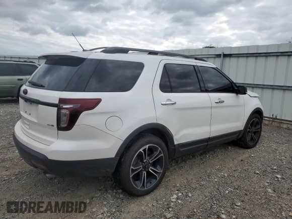 2014 Ford Explorer Sport with VIN 1FM5K8GT4EGB64702, listed as a Copart auction lot 69695065 with 194,624 mi miles and Salvage title. Bid and sale history available at DreamBid. Image 3.