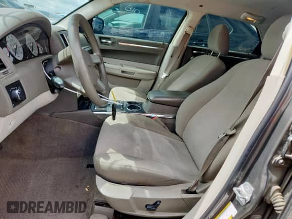 2009 Chrysler 300 LX with VIN 2C3LA43D49H641732, listed as a Copart auction lot 81342015 with 148,830 mi miles and Salvage title. Bid and sale history available at DreamBid. Image 7.