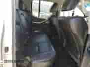 2010 Nissan Frontier Pro-4X с VIN 1N6AD0EV9AC414002, выставлен на аукционе Copart как лот 61584065 с пробегом Не указан миль и Списание • Salvage title. История ставок и продаж доступна на DreamBid. Изображение 10.